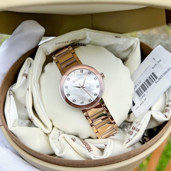 ***NEW*** Bulova Modern Quartz Diamond Mother of Pearl Dial Ladies Watch - Picture 7 of 11